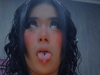 IsisStuart - Live Sex Cam - 25368005
