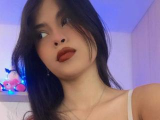 AmbarHot69 - Live porn &amp; sex cam - 25368765