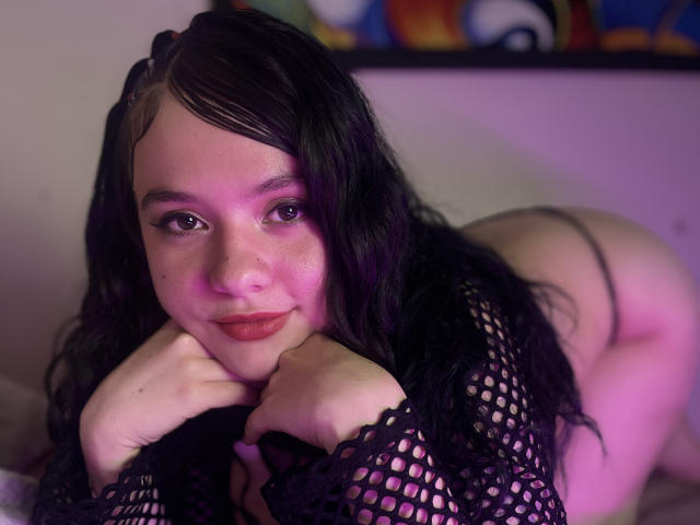 WhitneyLovee - Live sexe cam - 25368817