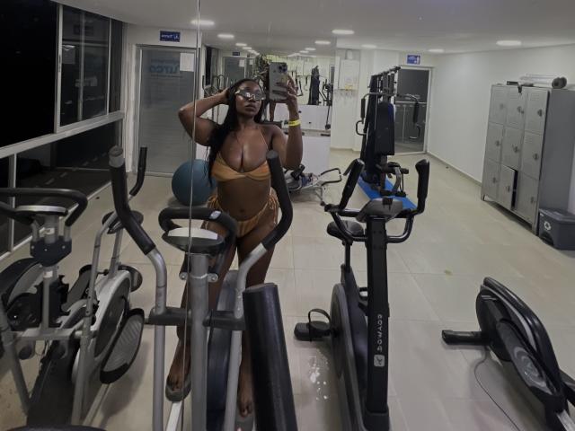 EllenWaris - Sexe cam en vivo - 25371817