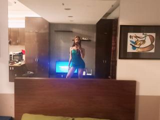KendraMaxwell - Live sex cam - 25373329