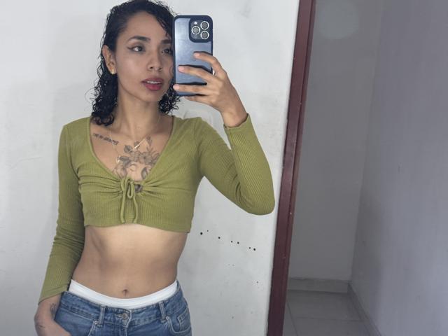 SilvanaXOwen - Sexe cam en vivo - 25374585