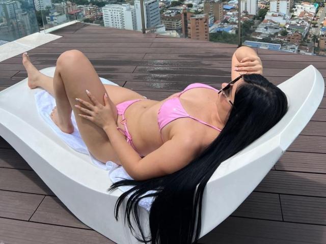 SarahBigAss - Live sex cam - 25380057