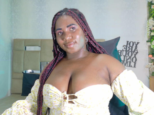 Dilay - Live porn &amp; sex cam - 25381953