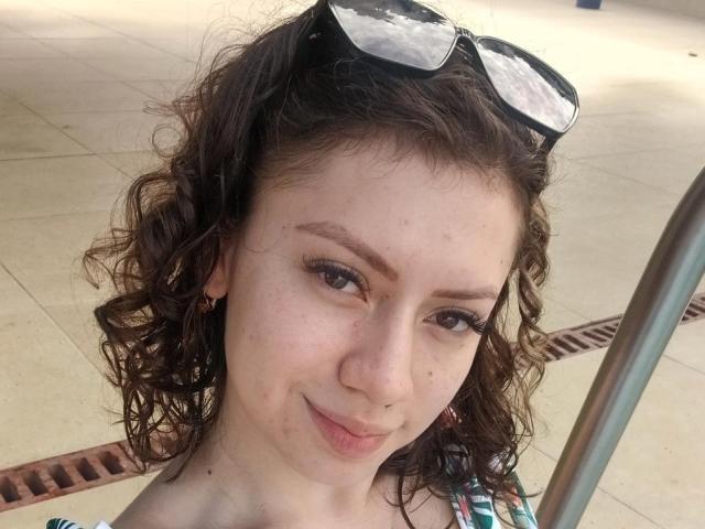 ElizaCanterville - Live sex cam - 25384641