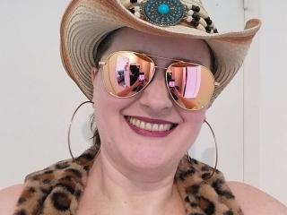 LiliChattePoilue - Live porn &amp; sex cam - 25386529