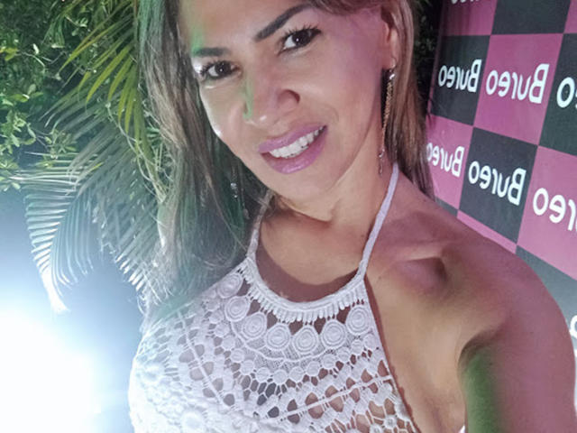 BrigiteWalsh - Sexe cam en vivo - 25386865