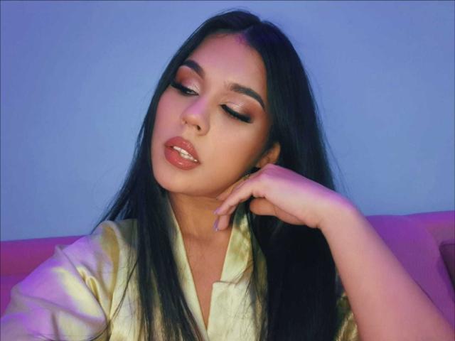 CarolineWill - Live porn &amp; sex cam - 25387445