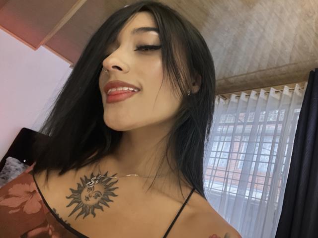 SalomeMille - Live sexe cam - 25387721