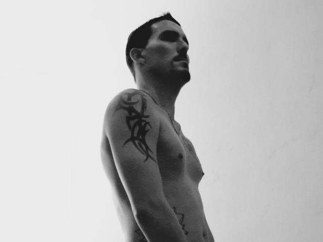 ExedeNieve - Live sex cam - 25391765