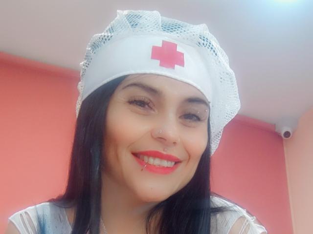CharlotteCrofort - Live sex cam - 25393977