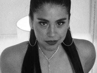 PamelaOwen - Sexe cam en vivo - 25395397