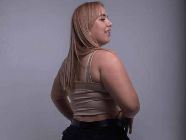 ZaharaBennet - Live sex cam - 25397233