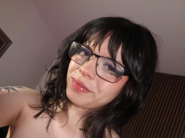 NatashaHottson - Live sex cam - 25401001