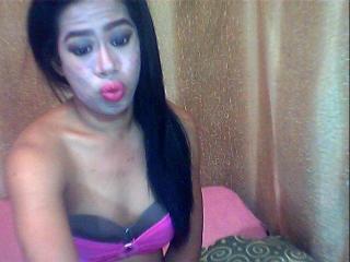 AsianLovelyx - online chat porn with a Ladyboy with enormous melons 