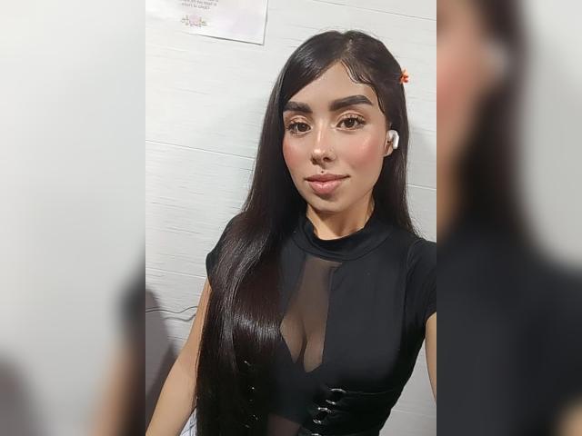 JulieAddams - Live sex cam - 25406053