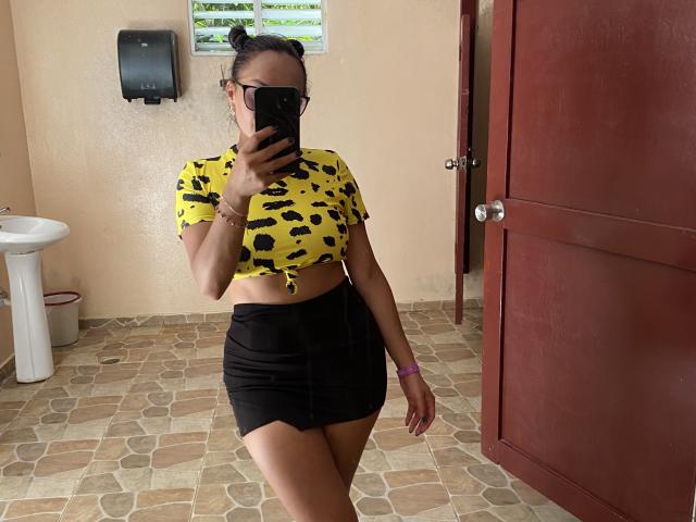 GalaMalkova - Live porno og sexkamera - 25406589