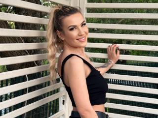 ZoeyMarie - Live sex cam - 25406925