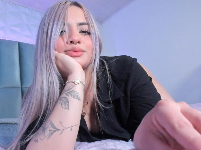 AlexaThoms - Sexe cam en vivo - 25412473