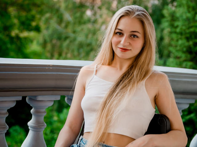 MiaMeowa - Live Sex Cam - 25412621