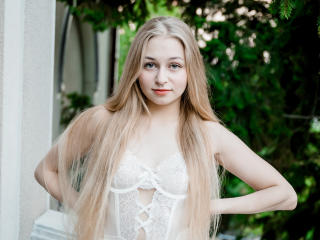 MiaMeowa - Live Sex Cam - 25412737