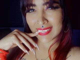 Sarah69Hot - Live sex cam - 25413145