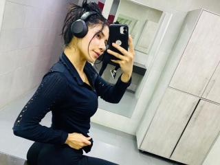 ArianaRogers - Live sex cam - 25413281