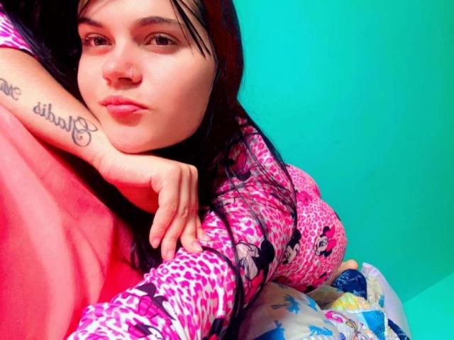 GalaLaverne - Live sexe cam - 25414881