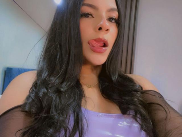 LindaFrancoo - Live porno og sexkamera - 25421325