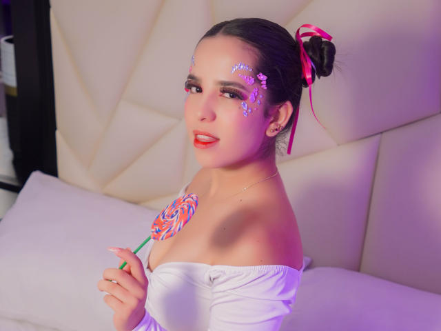 AlanaReyes - Live sexe cam - 25423297