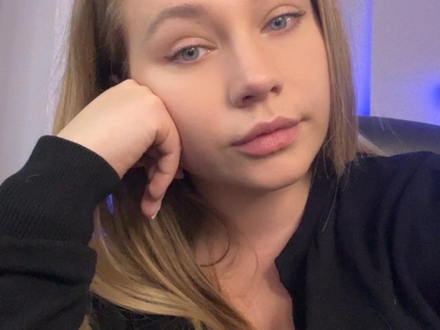 HollyCandyX - Live porn &amp; sex cam - 25426257