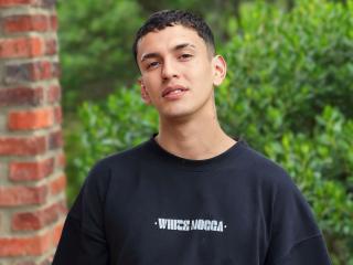 AndresHotGuy - Live sexe cam - 25427741