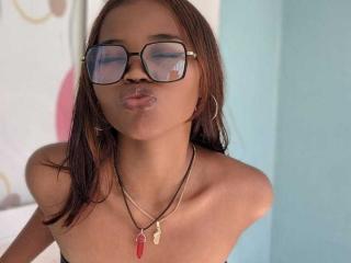 AureliieLeroy - Live porn &amp; sex cam - 25428433