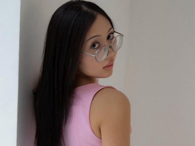 NaomiAsian - Live sex cam - 25432025