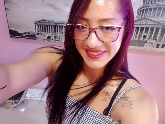 SamanthaCorine - Sexe cam en vivo - 25432297