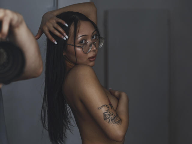 NaomiAsian - Live sex cam - 25432373