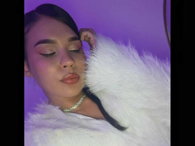 CarolineWill - Live sexe cam - 25434597