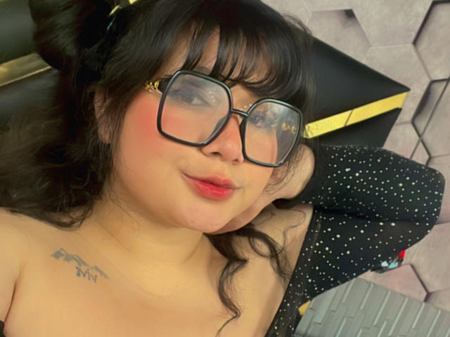 LillyMayer - Live sex cam - 25436385