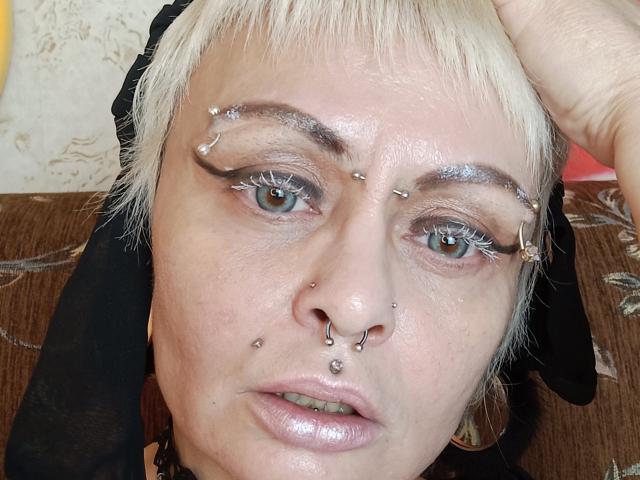 Icecandyshokolade - Live sex cam - 25436557