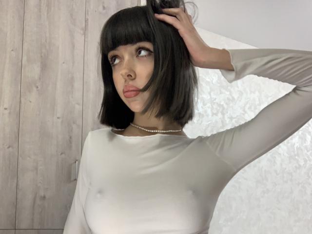 SaraMiner - Live porno og sexkamera - 25437097
