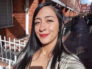 ZaraBeicker - Live sexe cam - 25439693