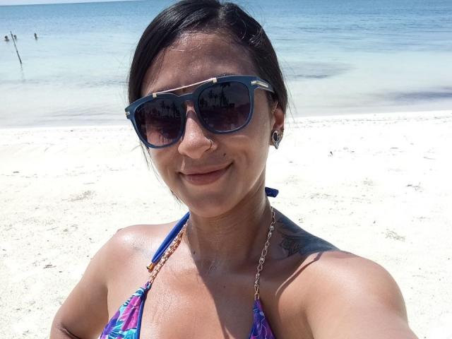 ZaraBeicker - Live porno og sexkamera - 25439721