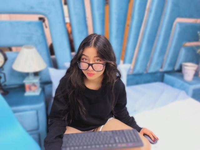 Genesiss - Live porn &amp; sex cam - 25442525