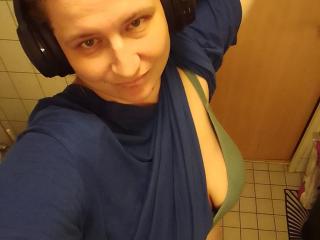 Beastbitch-hot - Sexe cam en vivo - 25443245