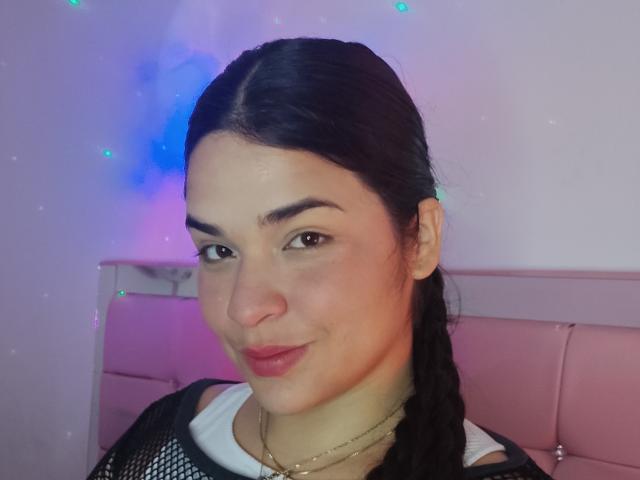 AntonelaPark - Live sex cam - 25443365