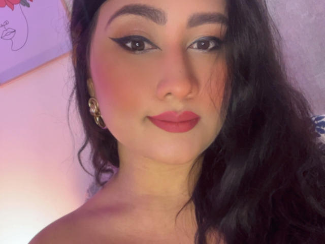 ShiaraRussi - Live porn &amp; sex cam - 25444385