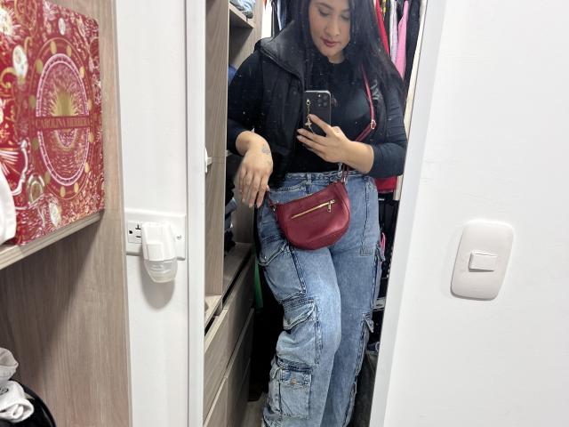 ShiaraRussi - Live sex cam - 25444473