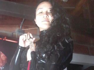 EskelaTheHuntress - Live porn &amp; sex cam - 25444601