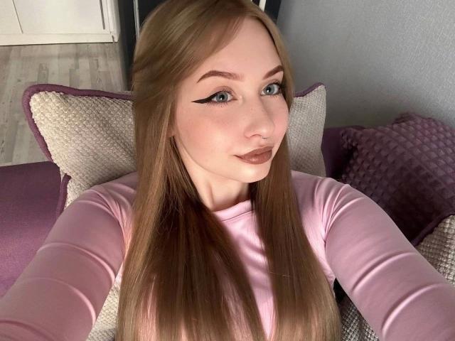 KittenKiss-hot - Live sex cam - 25444625