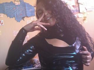 EskelaTheHuntress - Live porn &amp; sex cam - 25444673